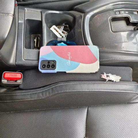 自動車用シートの充填バンド