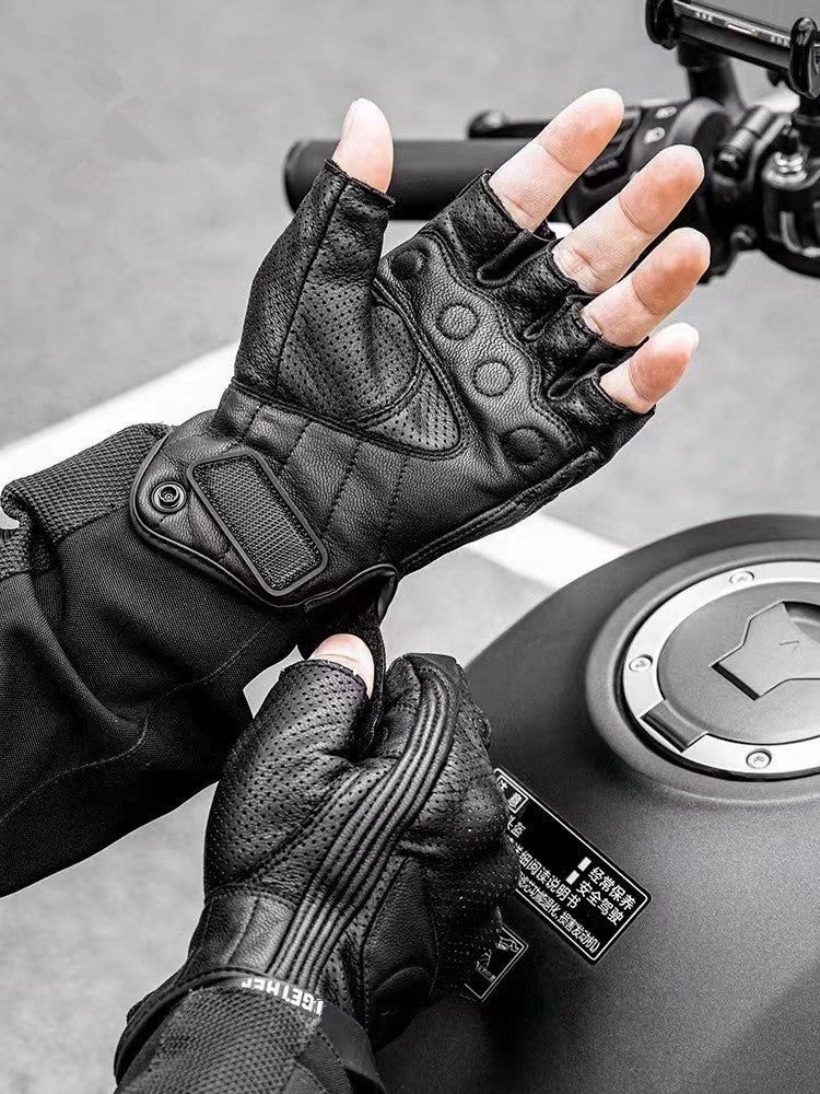 Half-finger leather gloves