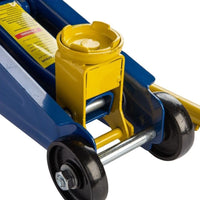 Cric Hidraulic 2T — Un Instrument Robust Pentru Mașină 